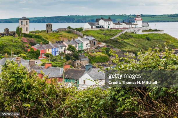 republic of ireland-roche's point-roche's point lighthouse - roche stock pictures, royalty-free photos & images