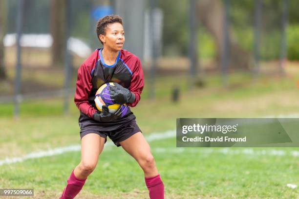 womens soccer goalie defending the goals - david freund stock pictures, royalty-free photos & images