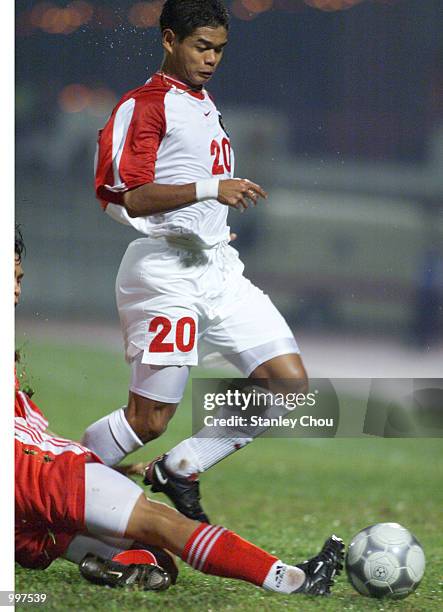 Bambang Pamungkas of Indonesia in action in a Group B match between Indonesia and Vietnam held at the MPPJ Stadium, Petaling Jaya, Malaysia during...