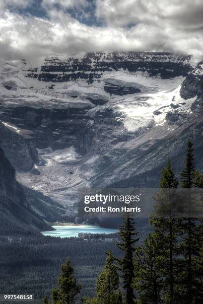 lake louise, alberta - lake louise 個照片及圖片檔