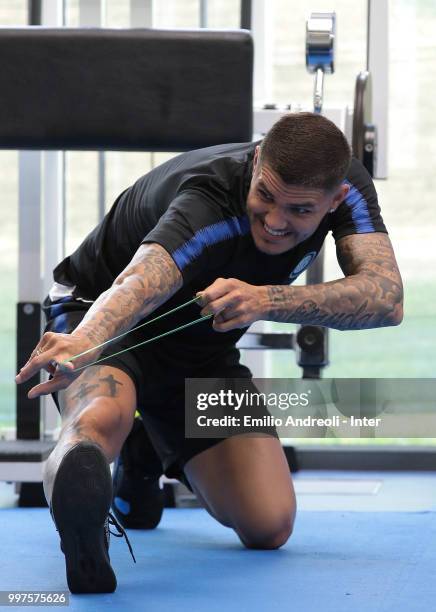 Mauro Emanuel Icardi of FC Internazionale trains in the gym during the FC Internazionale training session at the club's training ground Suning...