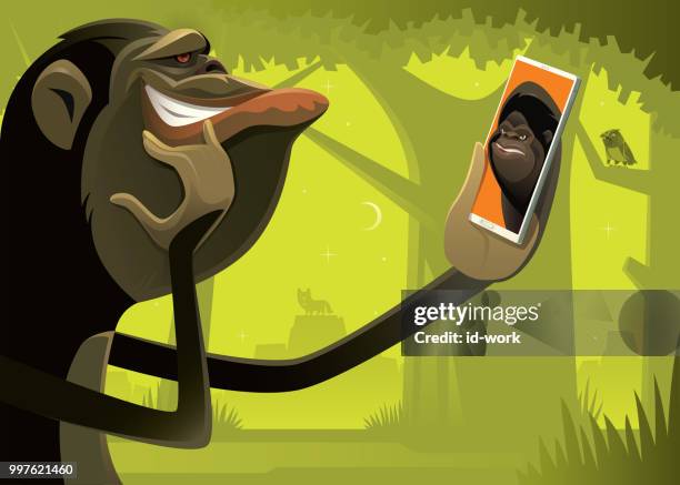 schimpansen-video-chats mit gorilla per smartphone - medium group of animals stock-grafiken, -clipart, -cartoons und -symbole