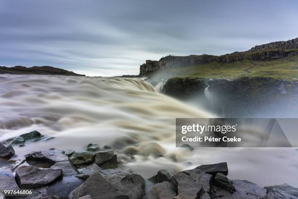 dettifoss - dettifoss stockfoto's en -beelden