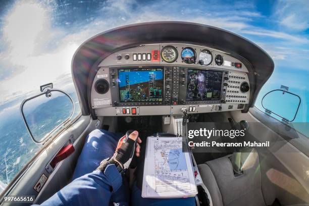 da40 huahin thailand - auto cockpit bildbanksfoton och bilder