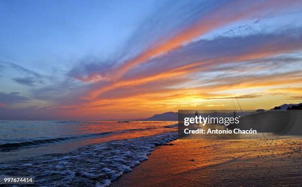 atardecer - atardecer stock pictures, royalty-free photos & images