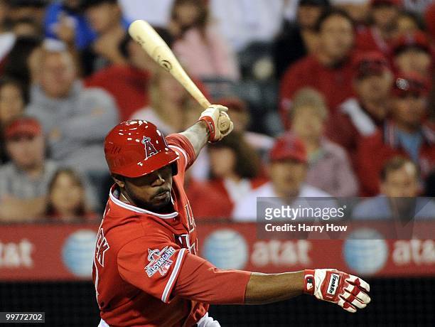 Howie Kendrick of the Los Angeles Angels at bat against the Oakland Athletics at Angels Stadium on May 15, 2010 in Anaheim, California.