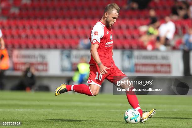 Mainz's Alexandru Maxim on the ball during the international club friendly soccer match between FSV Mainz 05 and Newcastle United in Mainz, Germany,...