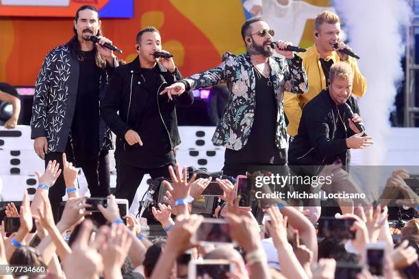 Kevin Richardson, Howie D., AJ McLean, Brian Littrell and Nick Carter of the Backstreet Boys perform on ABC's "Good Morning America" at SummerStage...