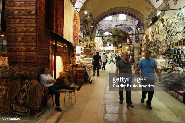 grand bazaar in istabul,turkey - paulo amorim stock pictures, royalty-free photos & images