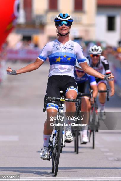 Arrival / Marianne Vos of The Netherlands and Team WaowDeals Pro Cycling / Celebration / Elisa Longo Borghini of Italy and Team Wiggle High5 Blue...