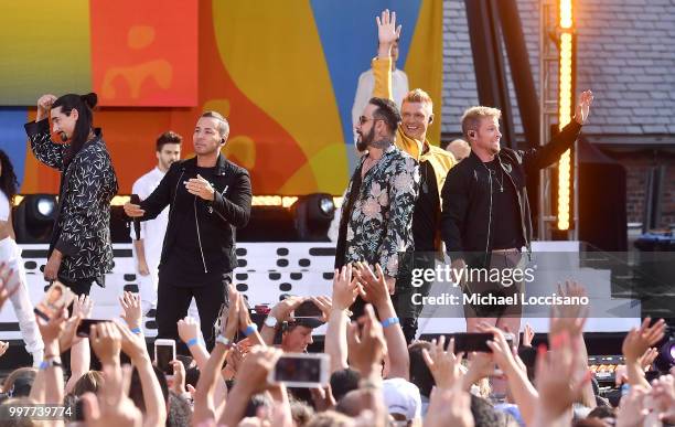Kevin Richardson, Howie D., AJ McLean, Nick Carter and Brian Littrell of the Backstreet Boys perform on ABC's "Good Morning America" at SummerStage...