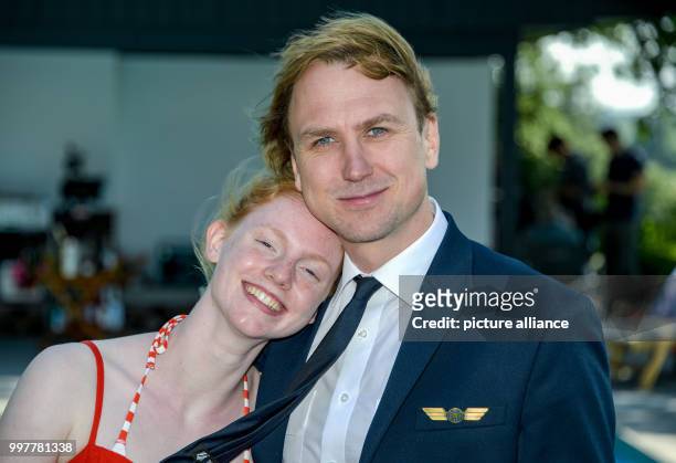 July 2018, Wedel, Germany: Actors Matilda Berger and Lars Eidinger on set of the film "Geschwister". Photo: Axel Heimken/dpa