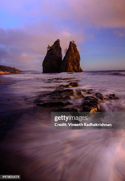 rialtobeachlongexposure - rialto beach stock pictures, royalty-free photos & images