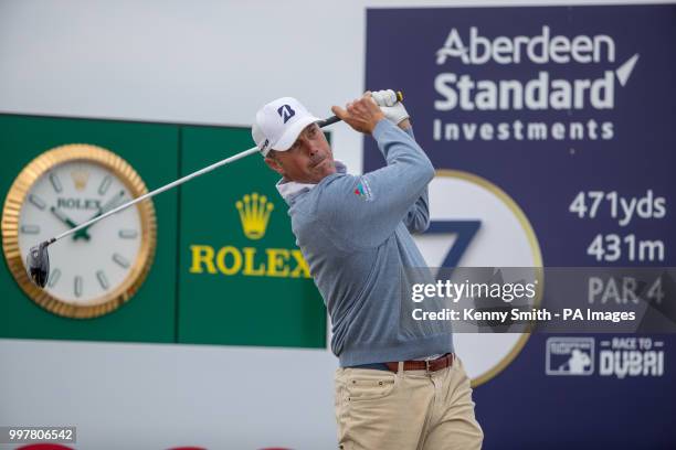 Matt Kuchar tees off at the 7th hole during day two of the Aberdeen Standard Investments Scottish Open at Gullane Golf Club, East Lothian.