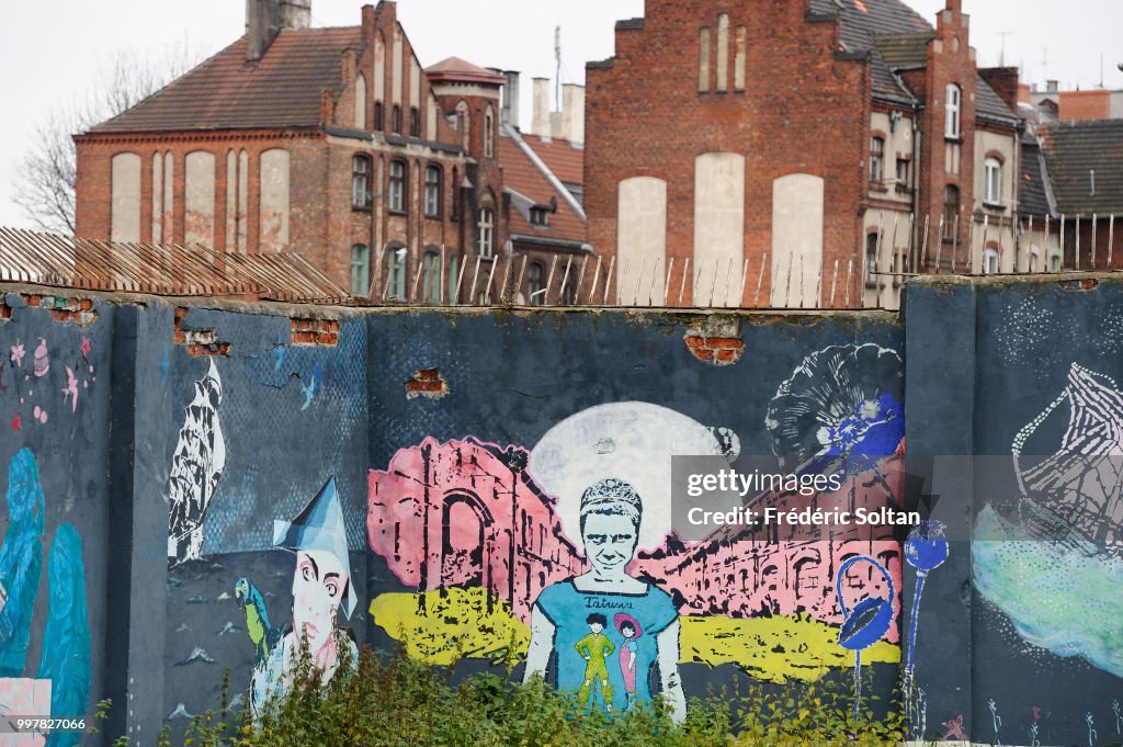 Poland: Illustration