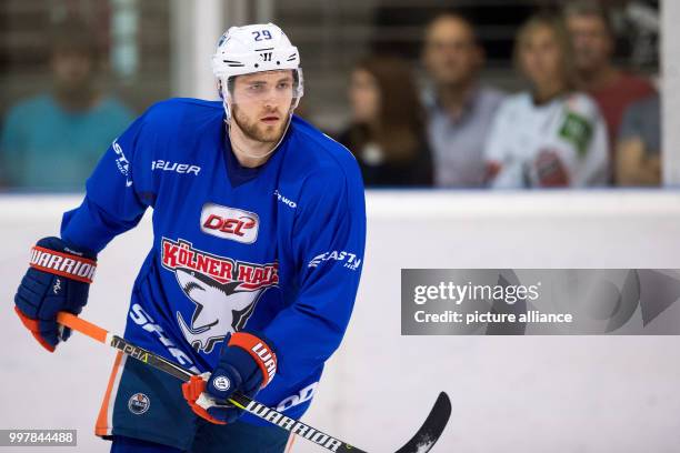 Leon Draisatl, NHL-star and German international, in action during the training with the "Koelner" Haie in Cologne, Germany, 4 August 2017. The...