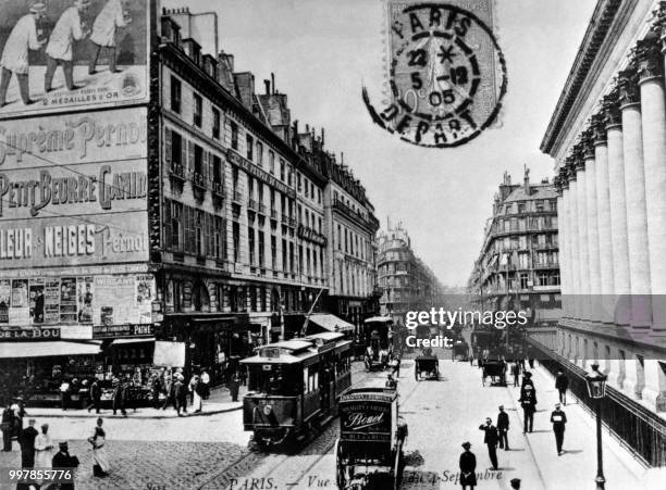 This postcard shows "Rue du 4 Septembre" in the 2nd district of Paris, in 1905.