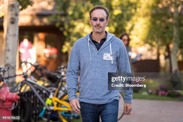 Eric Lefkofsky, co-founder and chairman of Groupon Inc., arrives for a morning session at the Allen & Co. Media and Technology Conference in Sun...