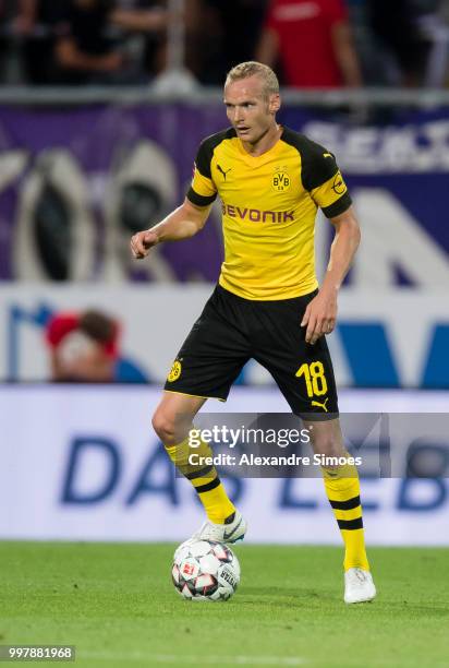 Sebastian Rode of Borussia Dortmund in action during a friendly match against Austria Wien at the Generali Arena on July 13, 2018 in Vienna, Austria.