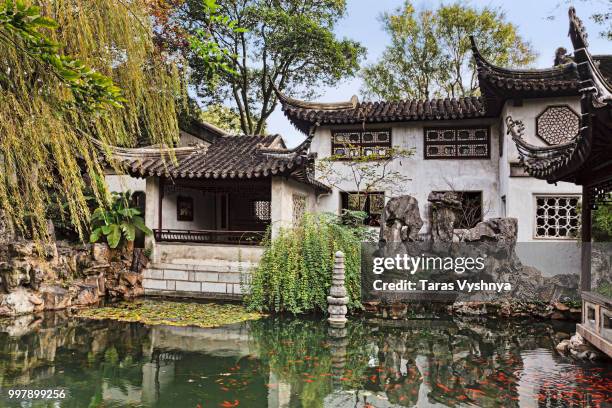 Navilion Fish 566 Fish Pavilion Stock Photos, High-Res Pictures, and Images - Getty ...