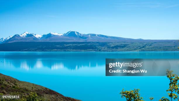 lake pukaki - lake pukaki stockfoto's en -beelden