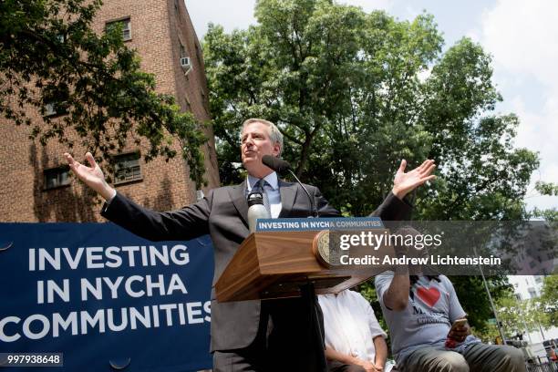 New York City mayor Bill DeBlasio attends a ceremony for the groundbreaking of a new community center in the Marcy Houses on June 11, 2018 in...