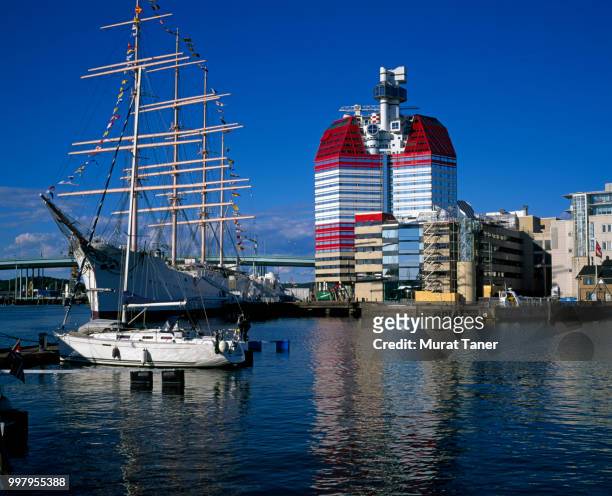 view of the lilla bommen harbour in gothenburg - västra götaland county stock pictures, royalty-free photos & images