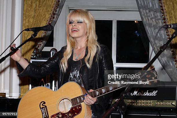 Singer Orianthi performs in the "Universal Music Suite" at the Hilton Chicago Hotel in Chicago, Illinois on MAY 16, 2010.