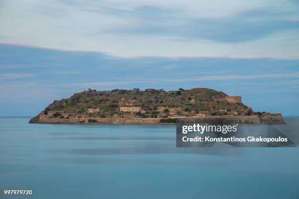 spinalonga - spinalonga stock pictures, royalty-free photos & images