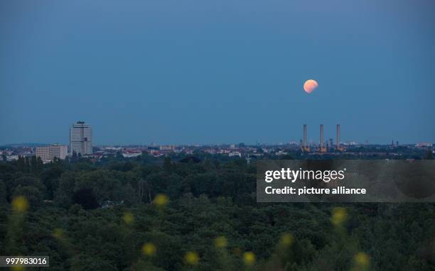 Glance at a partial moon eclipse in Berlin, Germany, 07 August 2017. In a partial moon eclipse Sun, Earth and Moon are nearly in one line. Photo:...