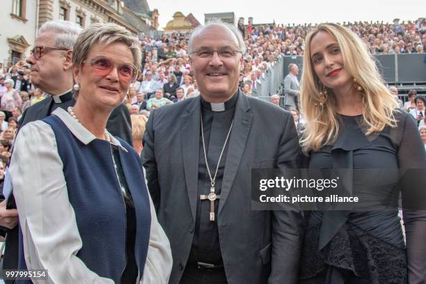 July 2018, Regensburg, Germany: Gloria von Thurn und Taxis , bishop of Regensburg Rudolf Voderholzer and Gloria's daughter Elisabeth during the...