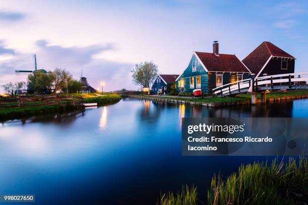 zaanse schans, netherlands - iacomino netherlands stock pictures, royalty-free photos & images