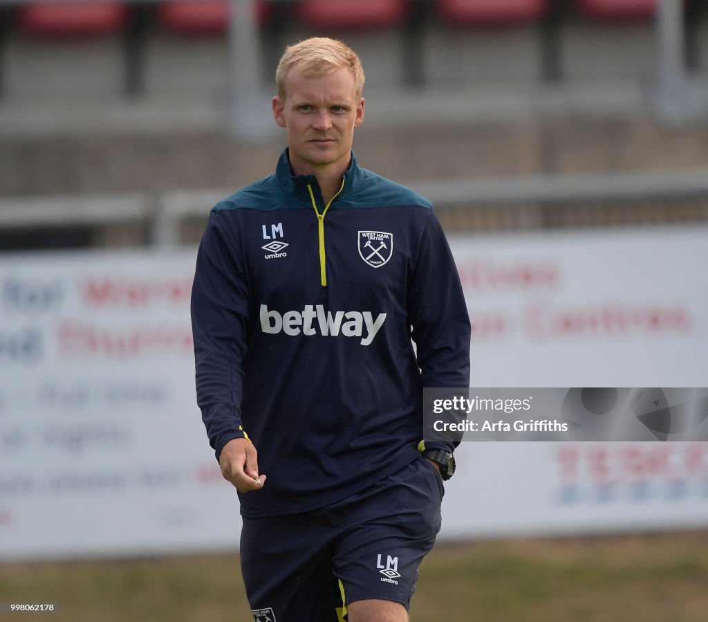 Dagenham and Redbridge v West Ham United - Premier League 2
