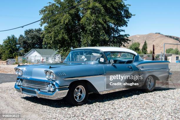 classic 1958 chevrolet impala - chevrolet impala stockfoto's en -beelden