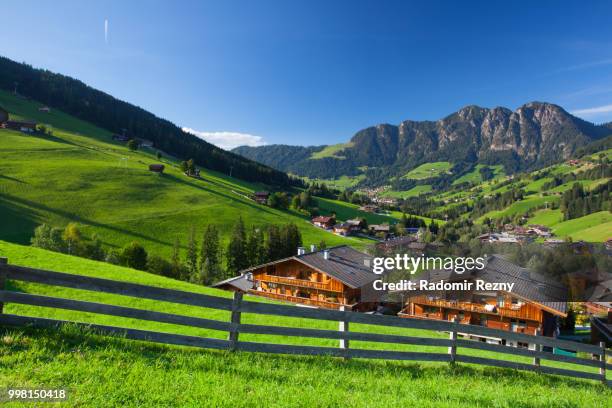 alpbach valley - alpbach ストックフォトと画像