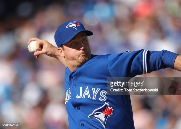 Jake Petricka of the Toronto Blue Jays delivers a pitch in the fourth inning during MLB game action against the New York Yankees at Rogers Centre on...
