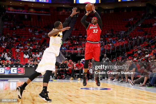 Rashad McCants of Trilogy attempts a shot while being guarded by Stephen Jackson of the Killer 3's during BIG3 - Week Four at Little Caesars Arena on...