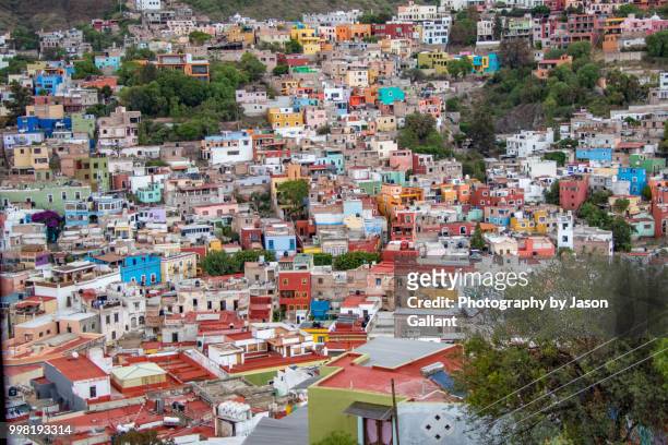 looking down on guanajuato city from above. - guanajuato state stockfoto's en -beelden