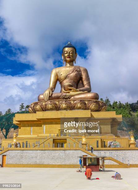 front view of giant buddha dordenma statue with the blue sky and - ipek morel stock pictures, royalty-free photos & images