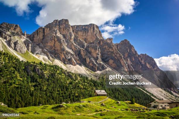 parco naturale puez-odle - parco naturale puez odle bildbanksfoton och bilder