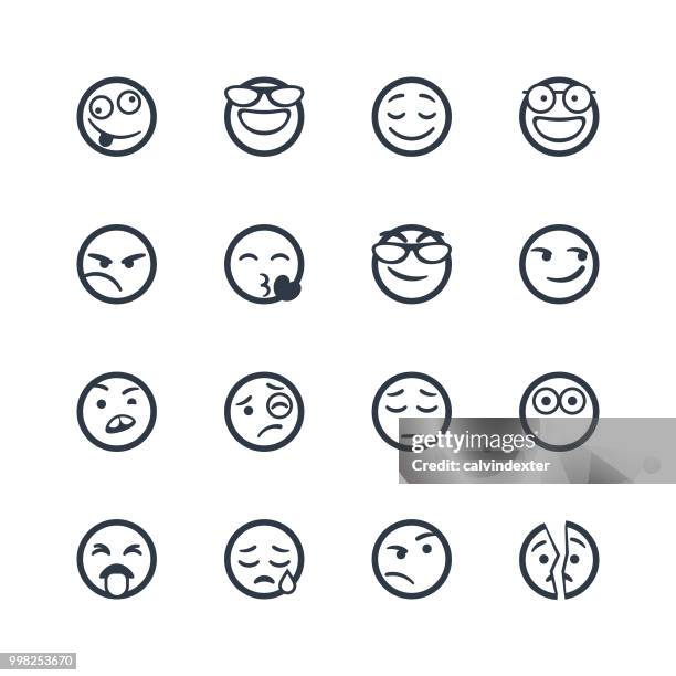 stockillustraties, clipart, cartoons en iconen met schattig lijn kunst emoticons set - build presents jeremy burge creator of world emoji day discussing the emoji movie