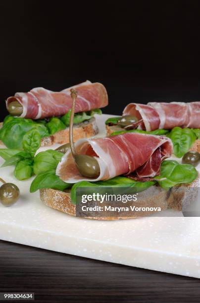 sandwich of jamon - jamon stockfoto's en -beelden