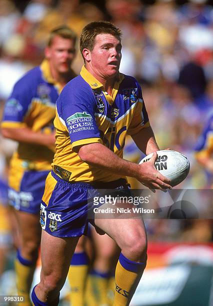 Jamie Lyon for Parramatta in action during the NRL fourth qualifying final match played between the Parramatta Eels and the New Zealand Warriors held...