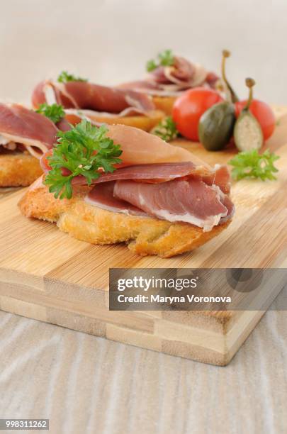 french toast with jamon - jamon stockfoto's en -beelden