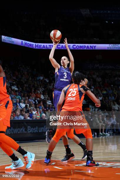 Diana Taurasi of the Phoenix Mercury shoots the ball against the Connecticut Sun on July 13, 2018 at the Mohegan Sun Arena in Uncasville,...