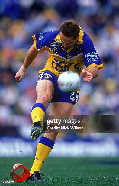 Jason Taylor for Parramatta in action during the NRL fourth qualifying final match played between the Parramatta Eels and the New Zealand Warriors...