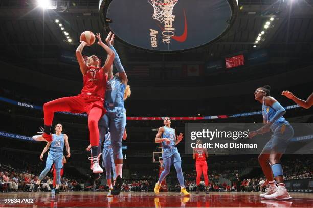 Elena Delle Donne of the Washington Mystics shoots the ball against the Chicago Sky on June 13, 2018 at Capital One Arena in Washington, DC. NOTE TO...