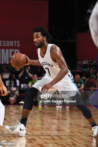 Wayne Selden of Memphis Grizzlies handles the ball against the Sacramento Kings during the 2018 Las Vegas Summer League on July 9, 2018 at the Thomas...