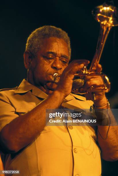 Le trompettiste Dizzy Gillespie en concert en juillet 1989 à Montreux, Suisse.