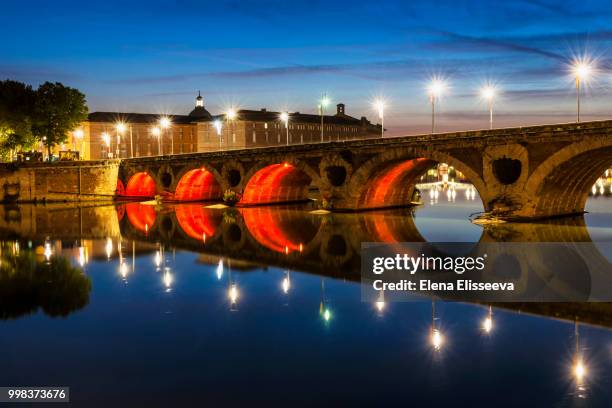 pont neuf in toulouse - neuf stock pictures, royalty-free photos & images